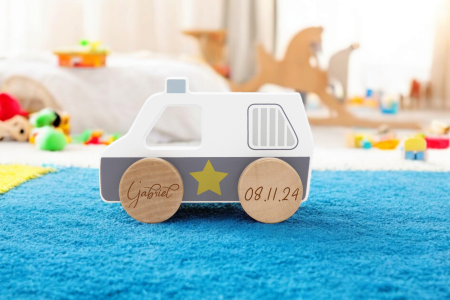 Jouets enfant personnalises en bois